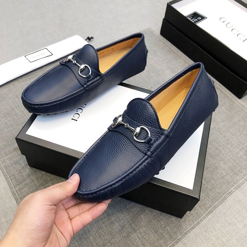 G*u*i leather shoes